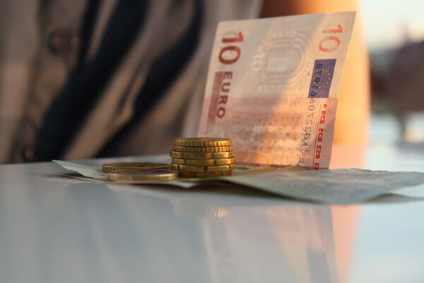 Euro Geld Erstattung vom Finanzamt